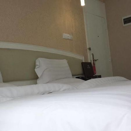 Xinghe Boutique Hotel Guangzhou Bus Station Branch Екстериор снимка