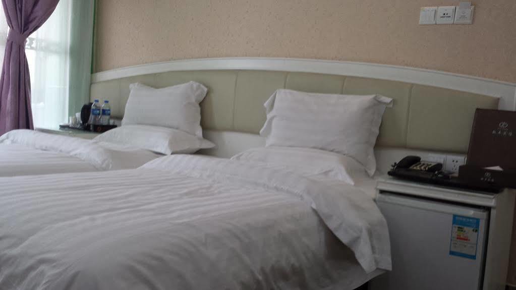 Xinghe Boutique Hotel Guangzhou Bus Station Branch Екстериор снимка